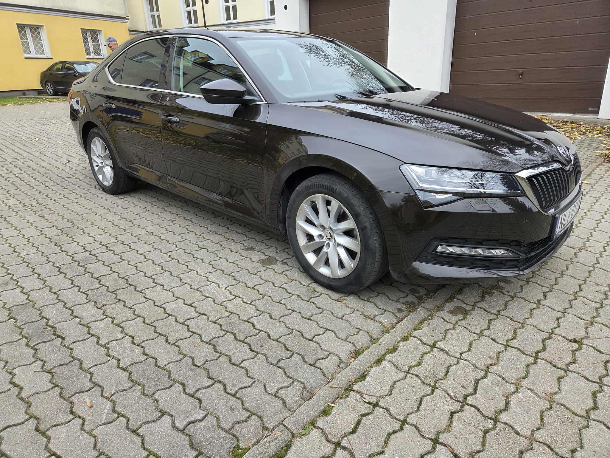 372fc51d-5155-4cca-ab78-277f0074a455